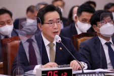 정황근 농식품부 장관 “푸르밀에 피해 본 낙농가 지원할 것”