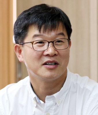[속보] 尹대통령, 복지부 1차관에 이기일·2차관에 박민수 인선