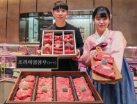 “설에는 구워먹는 소고기가 제격”… 현대百, 구이용 한우가 찜갈비 매출 앞서