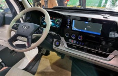 트럭에 엠비언트 라이트가… 타타대우, 신형 더쎈 출시