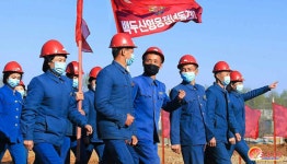 평양 건설사업 기초공사 끝낸 北… “투쟁기상 과시”