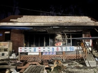 [르포] “이제 좀 살아나나 했는데” 강릉 산불에 펜션·호텔도 불타...관광지 상인들 ‘한숨’