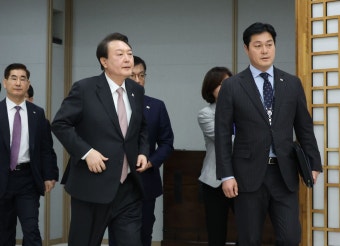 김승희 선임행정관, 대통령실 의전비서관에 임명… 천효정 부대변인 의원면직 처리
