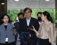 ‘박영수 측근’ 양재식, 구속영장 기각…법원 “피의자 방어권 보장 필요”