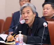“얼굴 못 들 수준”… 중기부 산하기관, 국정감사서 뭇매