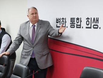 [속보] 與 혁신위 “대통령실 출신도 예외없이 상향식 공천해야”