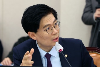 조정훈 “이재명, ‘눈 떠보니 후진국’ 발언? 본인 책임 뺀 유체이탈 글”