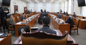 민주당 텃밭 대거 합구… ‘선거구 획정안’ 후폭풍