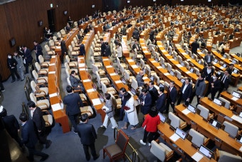 巨野 강행한 ‘김건희 특검법’ 국회 통과… 與 표결 불참