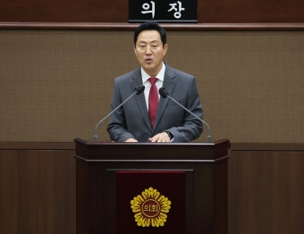 민주당, 오세훈에 “왜 이승만 띄우냐” 서울시 “업적, 우리 모두 잘 안다”