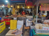 [가봤어요] 순대1kg 4천원·도넛 10개 2천원...MZ 몰리는 경동시장