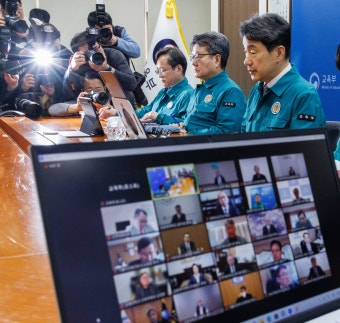 이주호 부총리, 대학에 “의대생 휴학계 요건 갖췄더라도 반려하라”