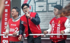 [총선, 현장] 견제·지지 뒤섞인 충청·강원… 韓 “이재명은 일베 출신”