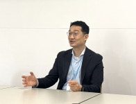 [인터뷰] “AI 반도체와 전고체배터리 시대...하프늄옥사이드와 아지로다이트를 주목하라”