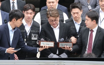 ‘음주 뺑소니’ 가수 김호중 구속…법원 “증거인멸 염려”