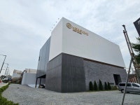 [르포] 인근 기축 시세와 비슷한 분양가… “가격 메리트 없어 청약 흥행 의문” [산성역 헤리스톤]