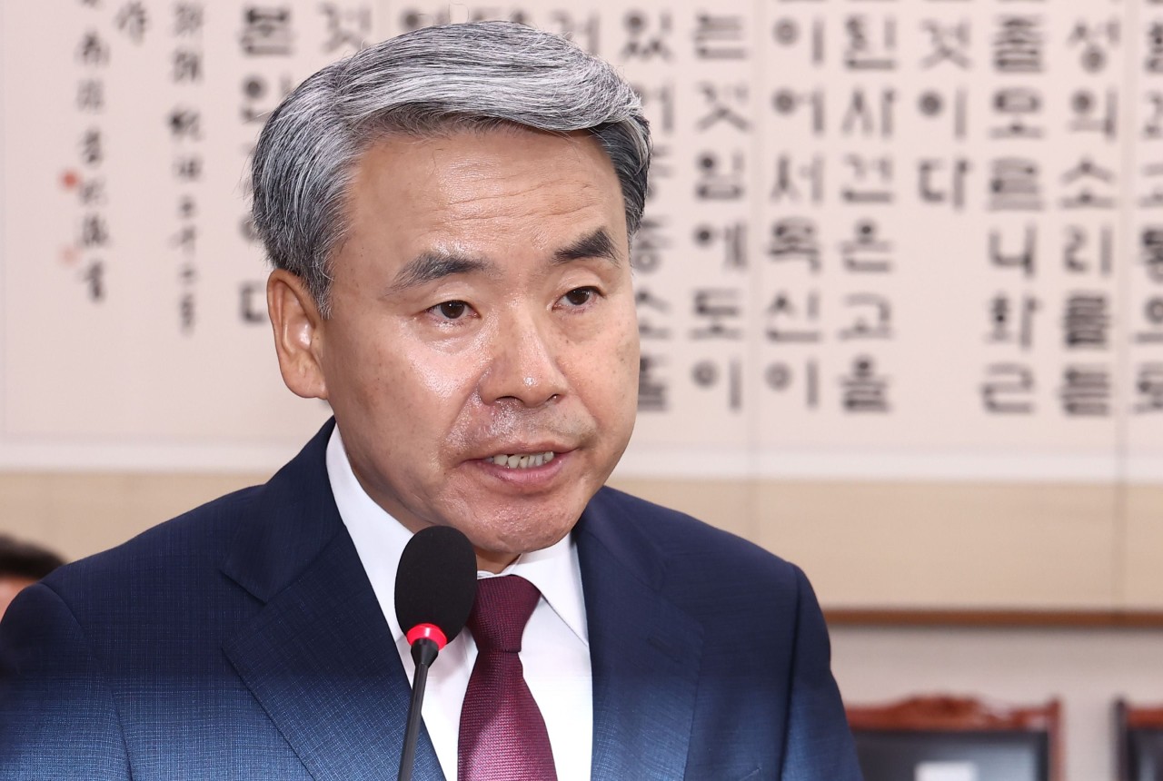 채상병 사망 사건 관련 박진희 전 군사보좌관과 이종섭 전 국방부 장관의 측근 조사 진행 중