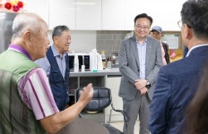 [2025 예산] 내년 기초연금 34만원… 노인일자리 역대 최대 110만개 공급