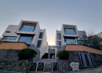 사생활 보호에 가성비까지… 이효리‧이동욱 등 스타 몰리는 ‘이곳’