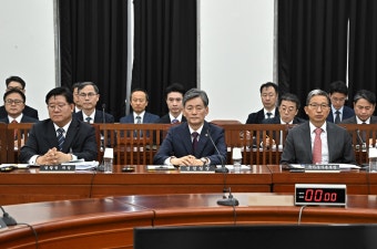 경찰청장·서울청장 체포에 지휘부 공백… 차장이 직무대리