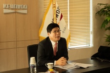 [가봤어요] 전력 설계부터 사후 관리까지...매출 2천억 돌파 ‘근우’
