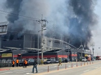 경기 이천 대형 물류센터서 화재… 178명 자력 대피, 인명 피해 없어