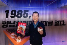 김홍국 회장 “하림, 양념통닭 원조 ‘맥시칸’ 냉동치킨 출시”