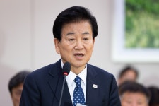 정동영 “내년을 한반도 평화공존 원년으로”… 평화자문단 첫 회의