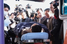 우원식, 입원한 장동혁 병문안… 20분간 면회