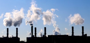 [단독] 정부, 석탄 사용 보령·하동 화력발전소 가동 9개월 연장 추진… “중동 전쟁에 석유·가스 수급 애로”