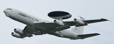 이란 급습에…美 4500억원 ‘하늘의 눈’ E-3 첫 파괴