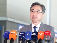 조현 외교장관, 네팔 방문…“실종자 가족 만나 대책 논의”
