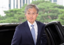 이흥구 대법관 내일 퇴임… 당분간 대법관 2명 공백