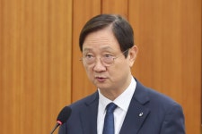 이찬진, 금융권 CEO 경영승계절차 지적…“공정성 강화해야”