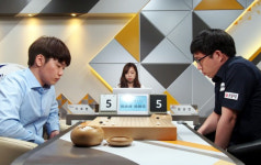 탈퇴 파문 이세돌, 알파고 후 9연승 