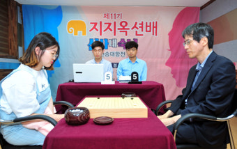 처음 출전  권주리, 신사팀에 기선제압