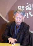 65세 최고령 서봉수, 17위 윤준상 꺾었다