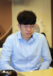 65세 최고령 서봉수, 17위 윤준상 꺾었다