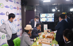 유창혁 9단과 서봉수 9단의 71번째 만남