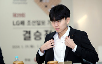 한국 바둑 신진서, 난양배에서 초대 우승! 메이저 8번째 우승 기록達成