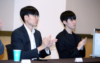 신진서, 11년 만에 맥심배 연속 우승자