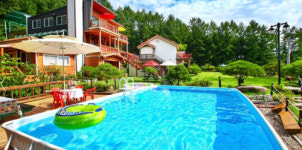 홍천 펜션에서 계곡부터 오션월드까지 즐기자