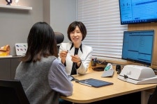 “보청기, 연말정산 의료비 세액공제 받으세요”