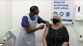 백악관 “3주 안에 성인 90%에 백신 접종 자격”