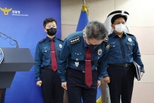 고개 숙인 경찰청장 현장 대응 미흡했다 대국민 사과
