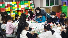 JT저축銀, 지역아동복지센터 아동들과 독거 어르신 선물 후원