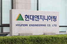 경찰, 현대엔지니어링 평택 추락사고 본격 수사…현장은 올스톱