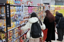(주)그린푸드 일진반도체점 | 반도체만 있나?…K-푸드·뷰티 수출 '100억불 고지'