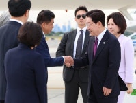 李대통령, 뉴욕 도착…내일 유엔 기조연설