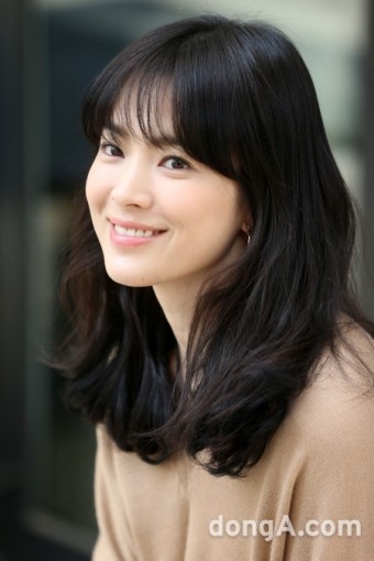 [인터뷰] 송혜교 “노희경 작가 자주 만나 6시간씩 수다”